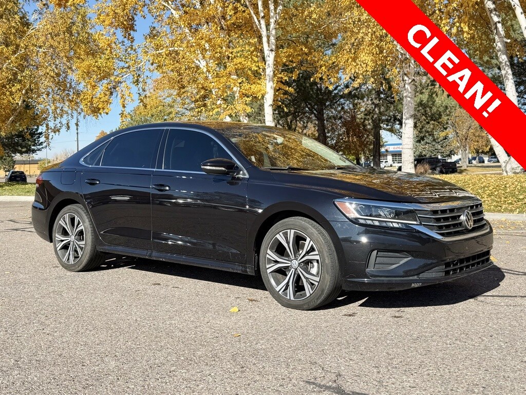 2021 Volkswagen Passat 2.0T SE photo 2