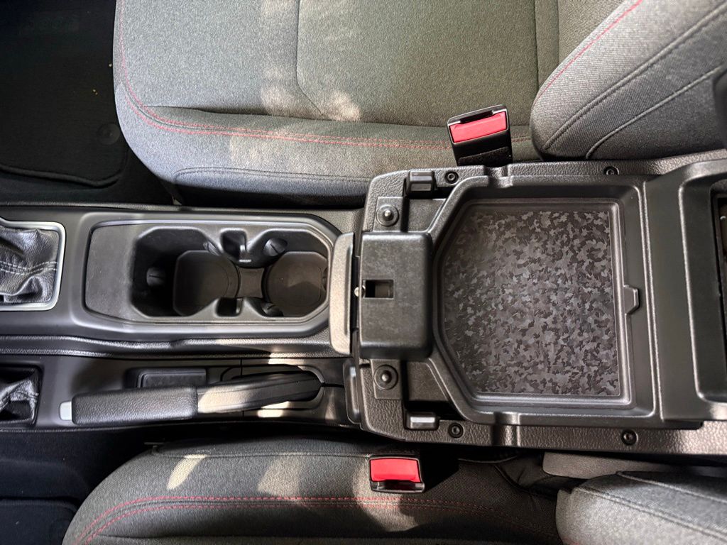 2025 Jeep Wrangler 4-Door Rubicon - Photo 33
