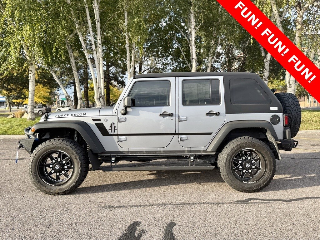 2018 Jeep Wrangler Unlimited Sport photo 3