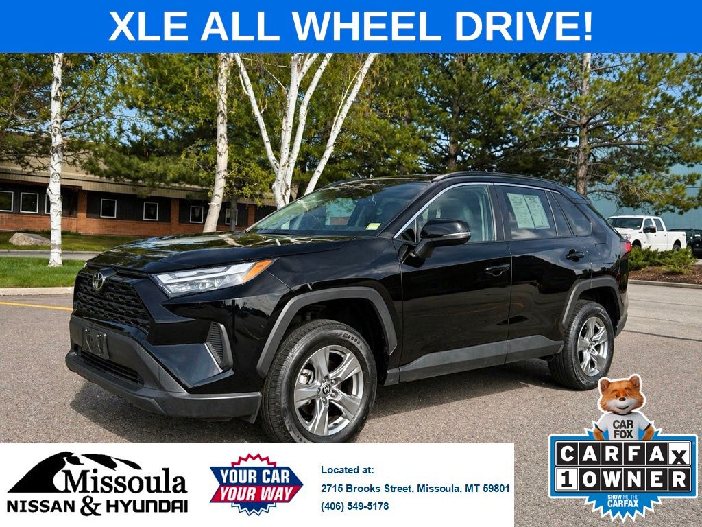 2024 Toyota RAV4 XLE AWD's photo