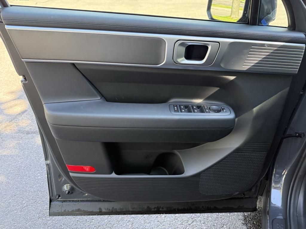2026 Hyundai Santa Fe SE - Photo 10