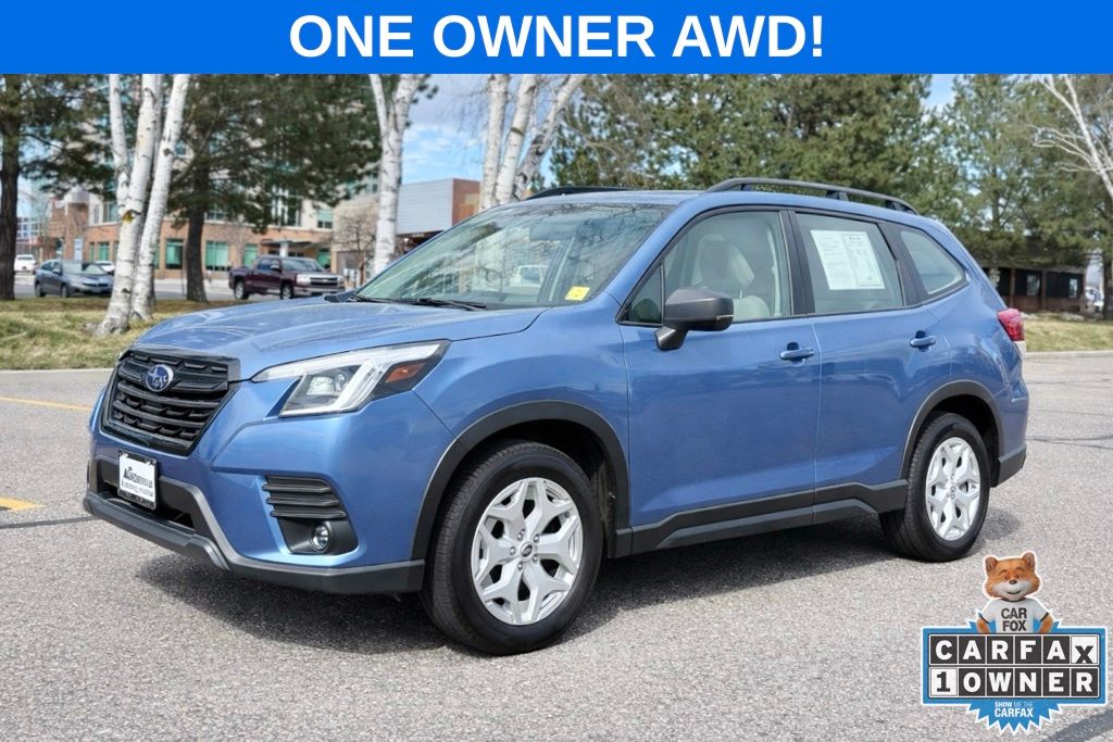 2023 Subaru Forester Base