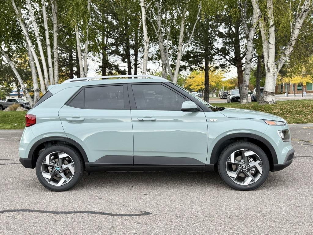 New 2026 Hyundai Venue SEL SUV