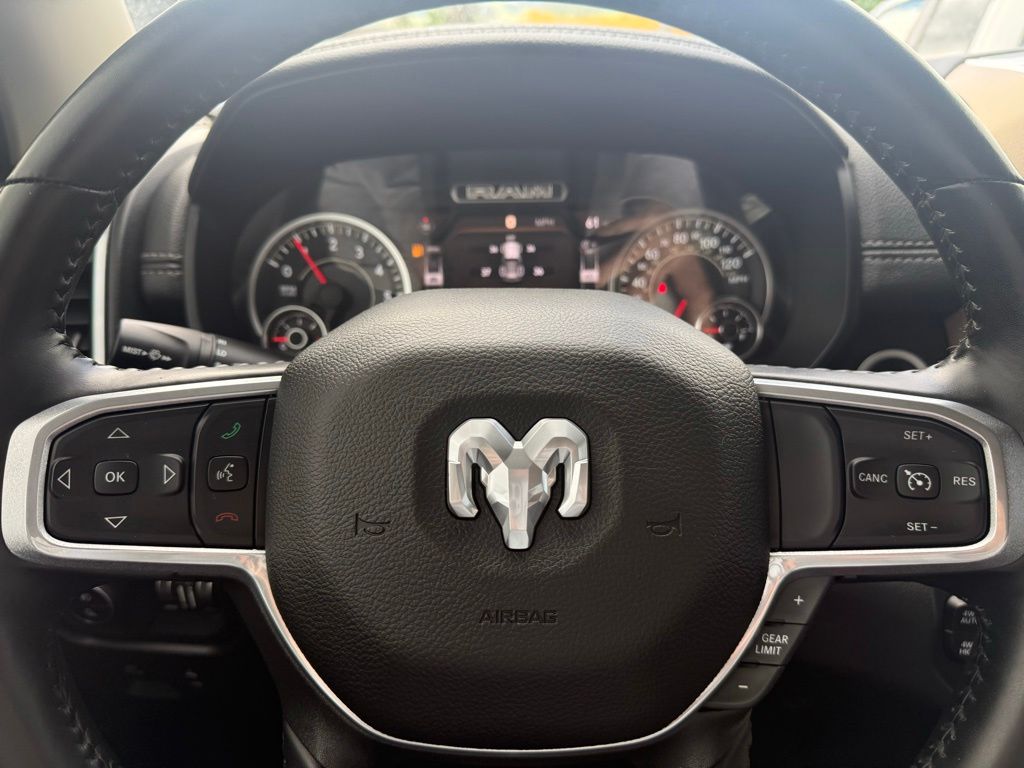 2022 RAM Ram 1500 Pickup Laramie - Photo 26