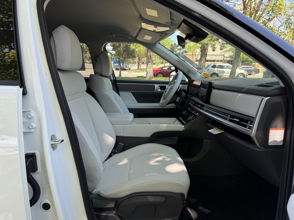 2026 Hyundai Santa Fe SE - Photo 13