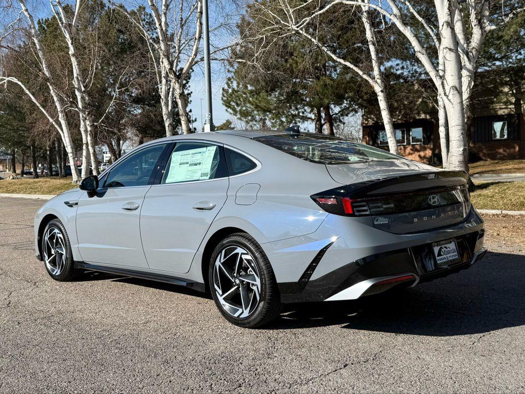 2026 Hyundai Sonata SEL - Photo 6