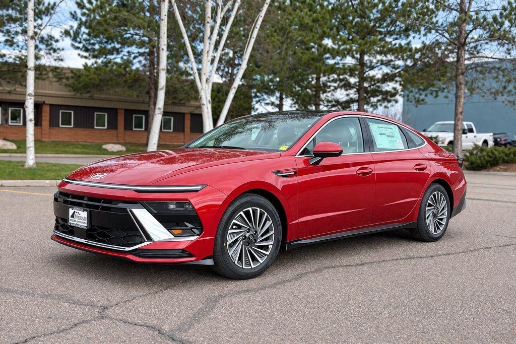 2026 Hyundai Sonata Hybrid
