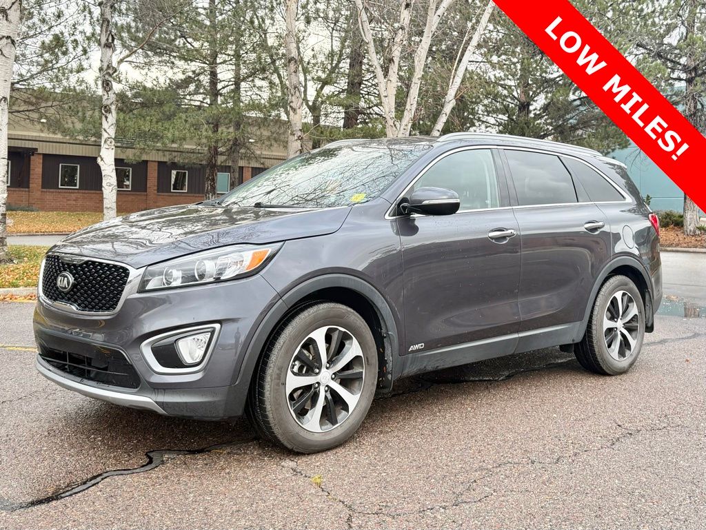 2016 Kia Sorento EX's photo