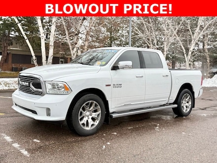 2017 Ram 1500 Laramie Limited Crew Cab 4X4 Truck Crew Cab