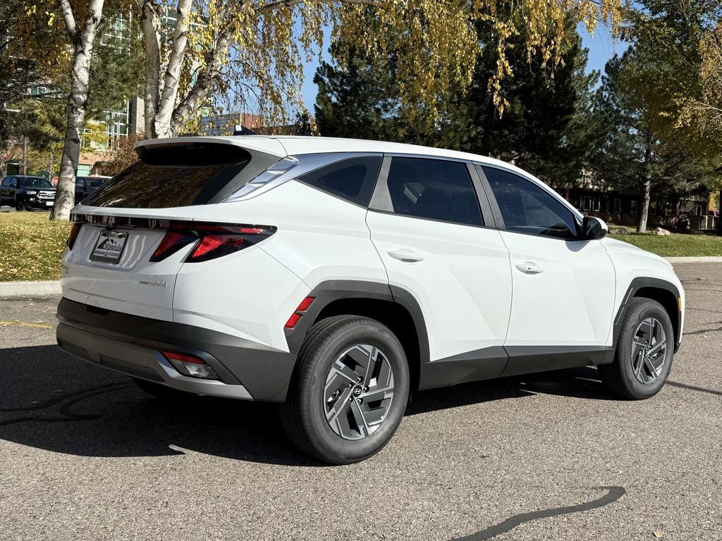 2026 Hyundai Tucson Blue SE - Photo 6