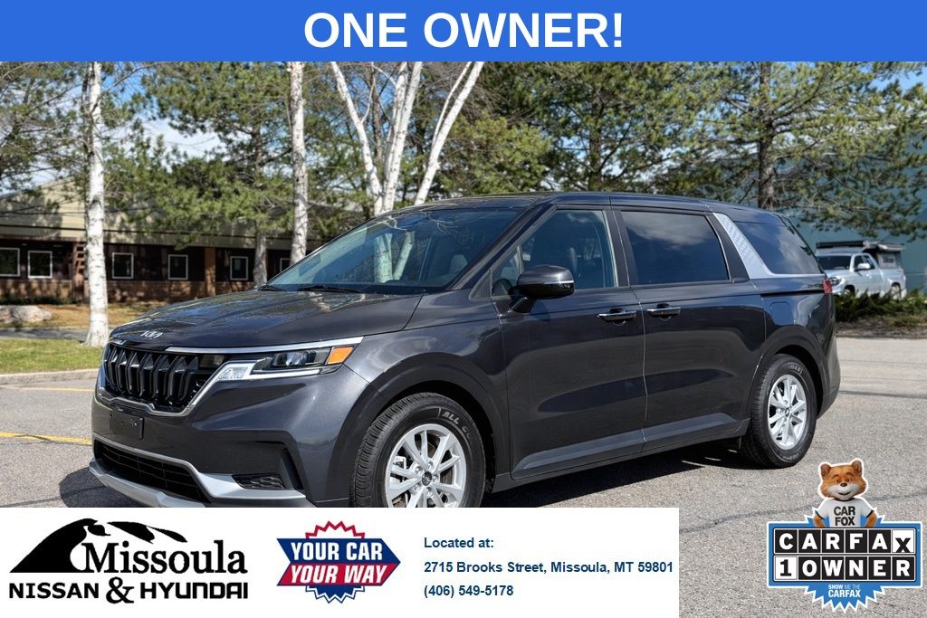 2024 Kia Sedona LX Seat Pkg's photo