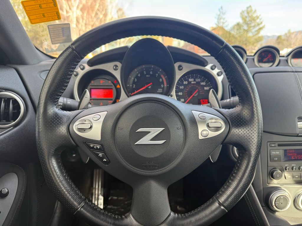 2019 Nissan 370Z Sport - Photo 11