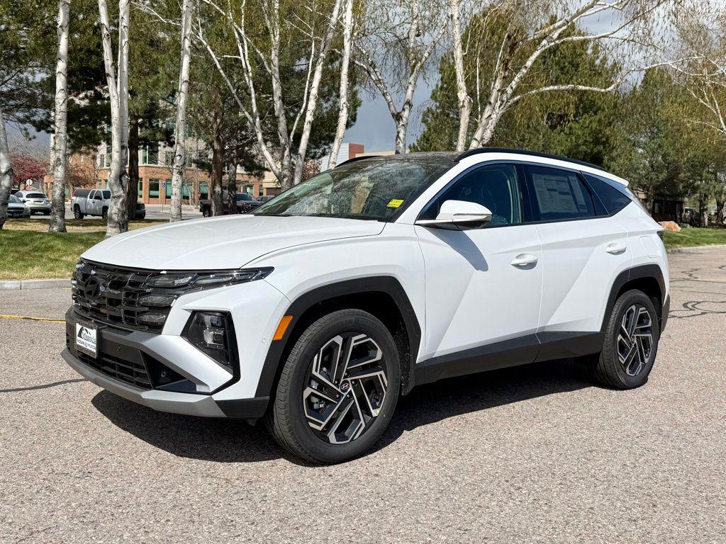 2026 Hyundai Tucson Limited HEV AWD's photo