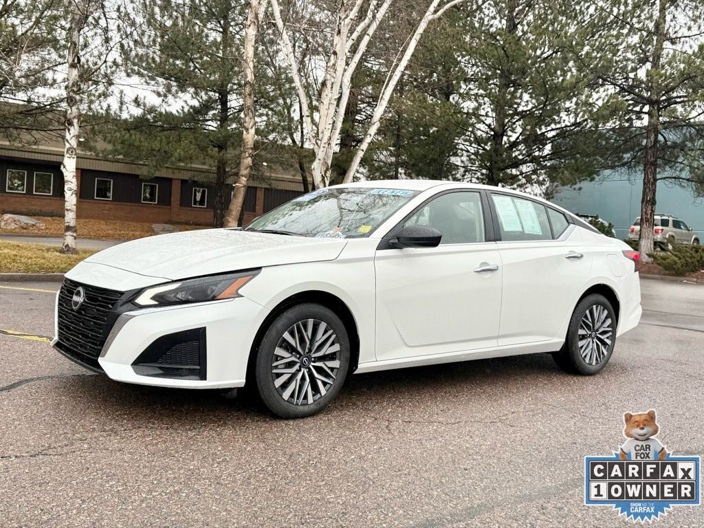 2025 Nissan Altima SV