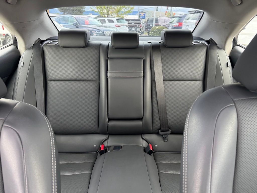 2018 Lexus IS 300 - Photo 22