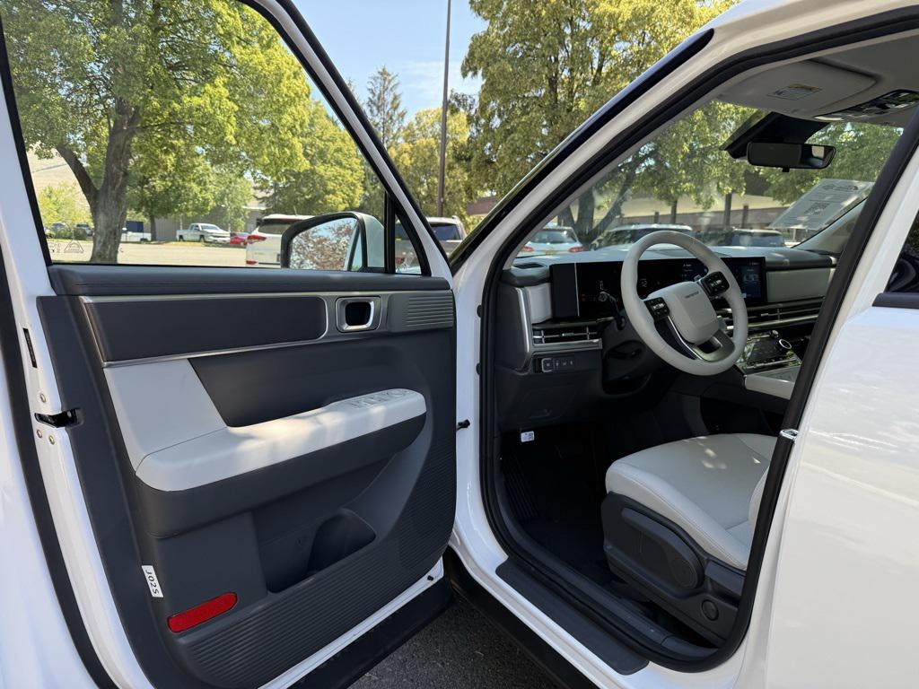 2026 Hyundai Santa Fe SE - Photo 9