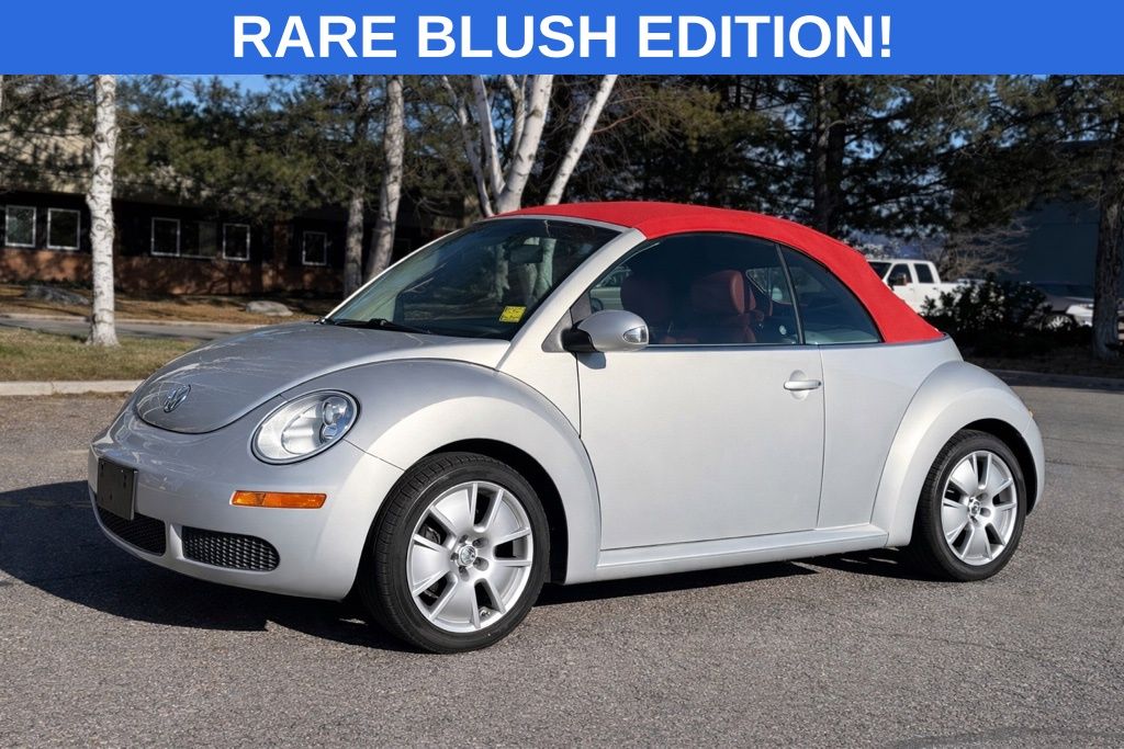 2009 Volkswagen New Beetle Base