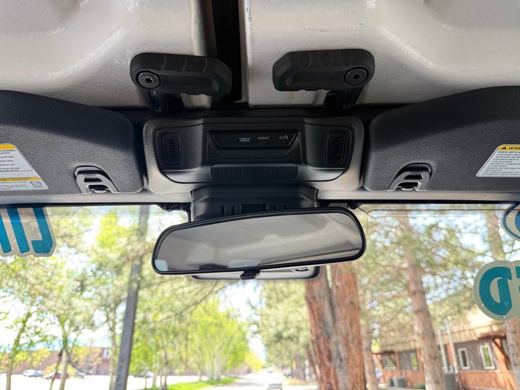 2025 Jeep Wrangler 4-Door Rubicon - Photo 26
