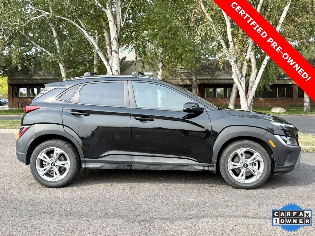 2023 Hyundai Kona SEL photo 3