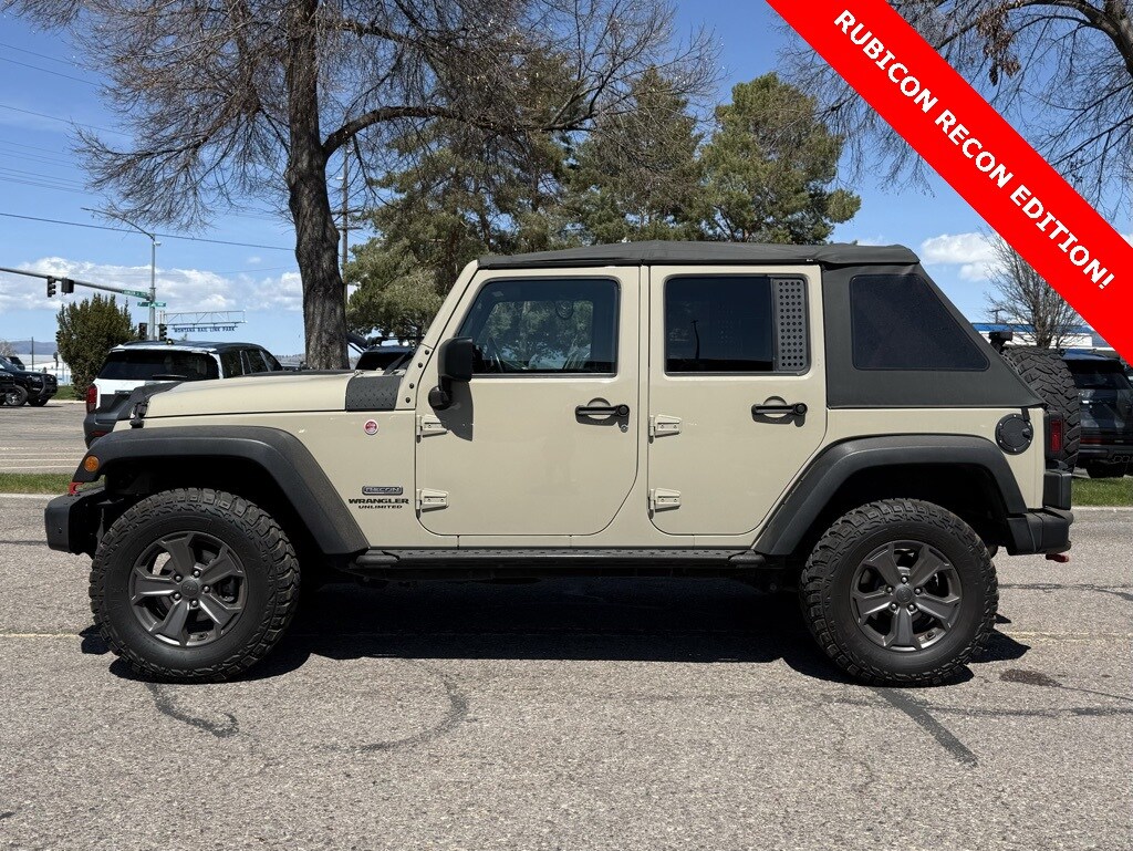 2017 Jeep Wrangler Unlimited Rubicon Recon photo 3