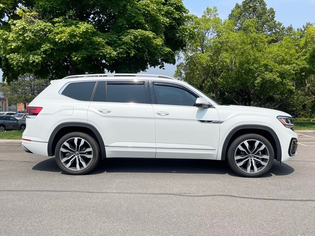 Used 2021 Volkswagen Atlas SEL Premium R-Line with VIN 1V2FR2CA5MC601861 for sale in Missoula, MT