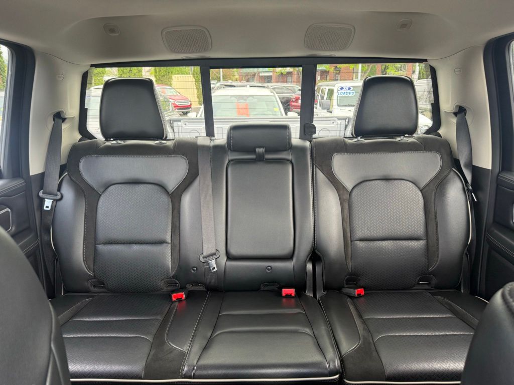 2022 RAM Ram 1500 Pickup Laramie - Photo 23