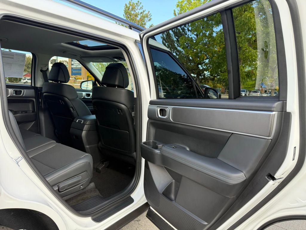 2026 Hyundai Santa Fe XRT - Photo 18