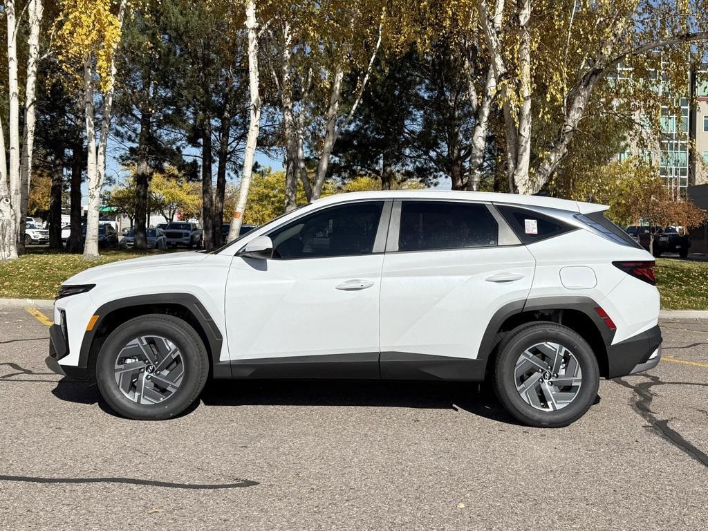 New 2026 Hyundai Tucson Hybrid Blue SE AWD SUV