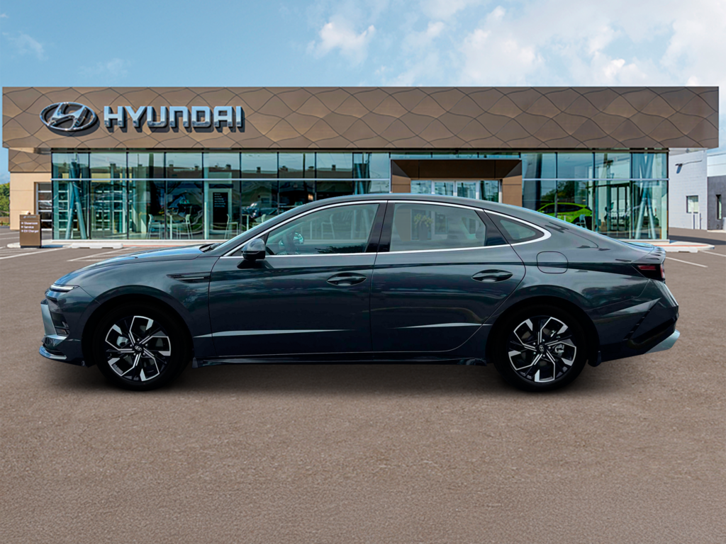 New 2025 Hyundai Sonata SEL Sedan