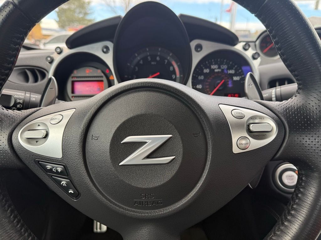 2019 Nissan 370Z Sport - Photo 24