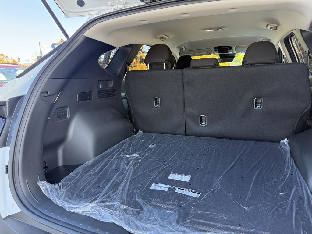 2026 Hyundai Tucson Blue SE - Photo 37