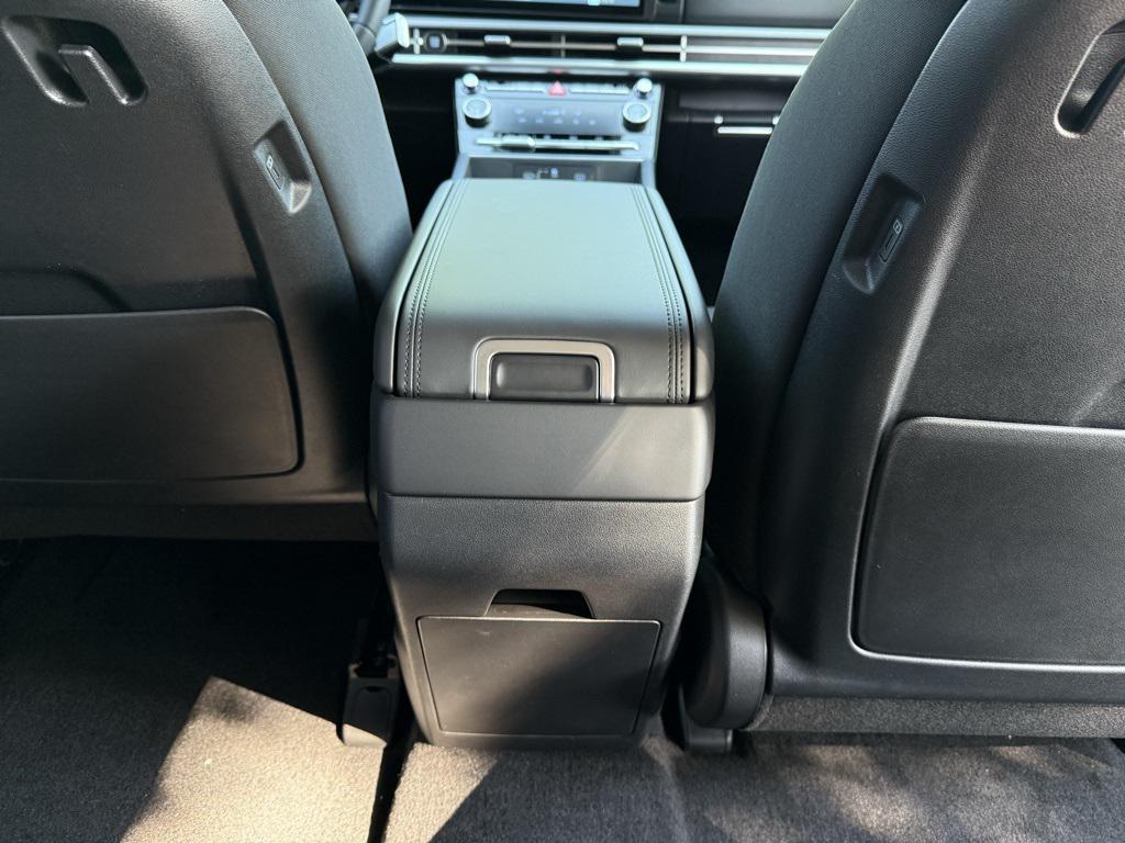 2026 Hyundai Santa Fe SE - Photo 22