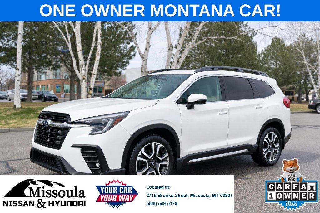 2023 Subaru Ascent Limited 7 Passenger's photo