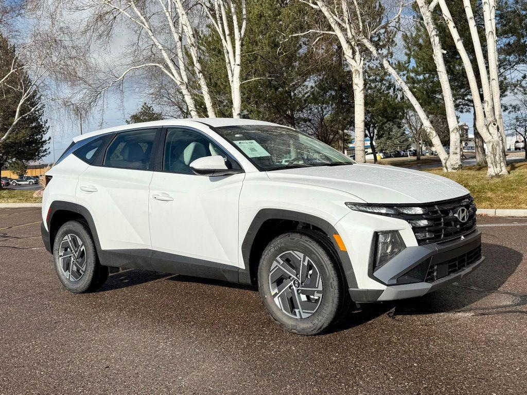 New 2026 Hyundai Tucson Hybrid Blue SE AWD SUV