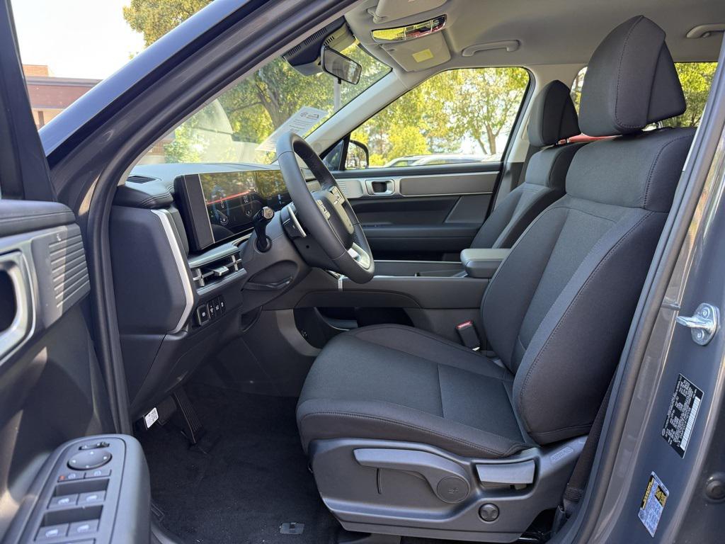 2026 Hyundai Santa Fe SE - Photo 11