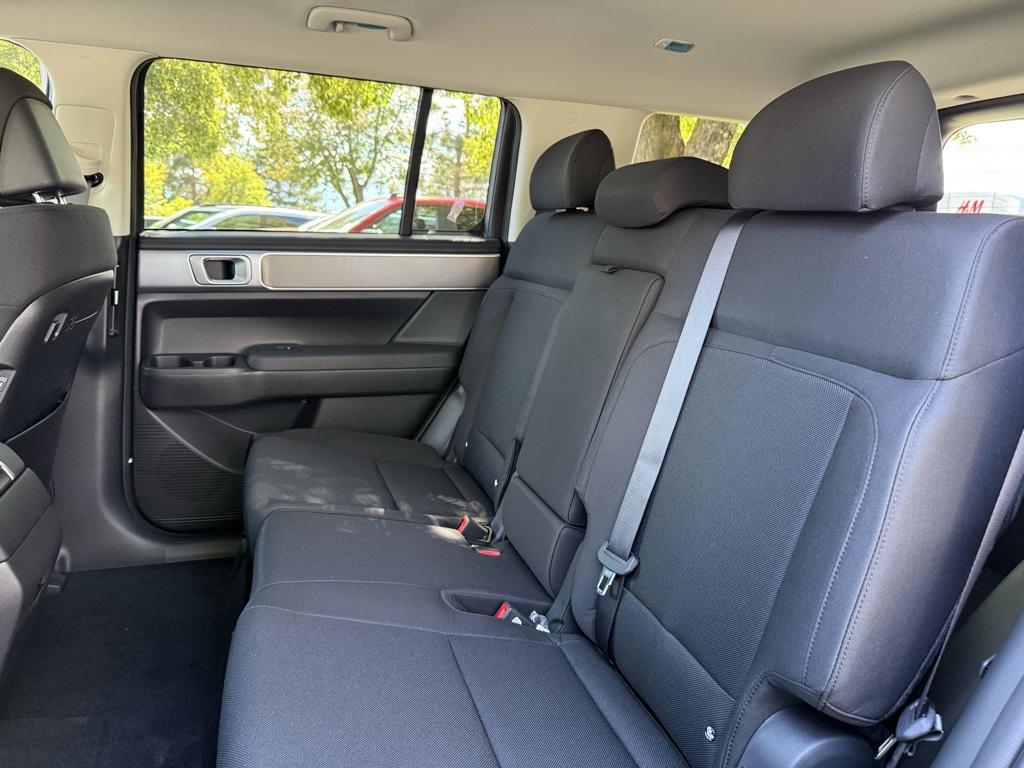 2026 Hyundai Santa Fe SE - Photo 16
