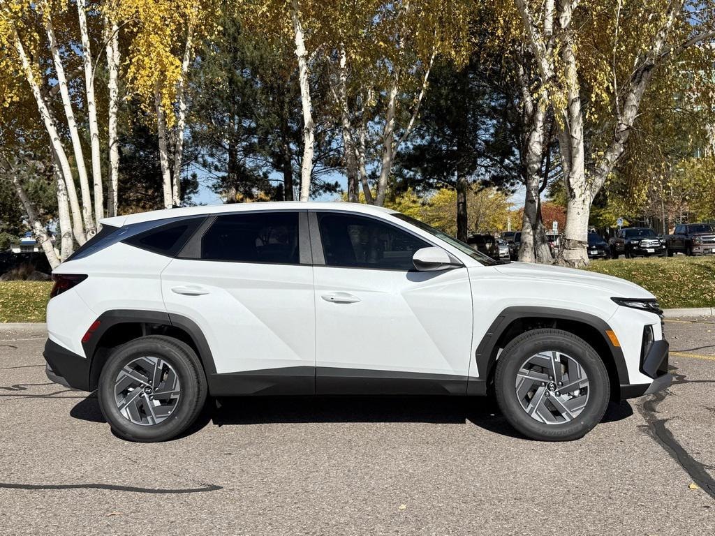 New 2026 Hyundai Tucson Hybrid Blue SE AWD SUV