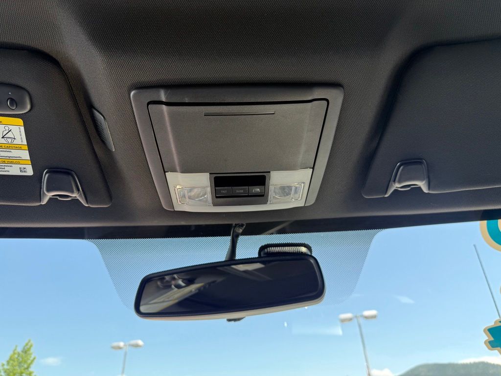 2013 Ford F-150 Platinum - Photo 29
