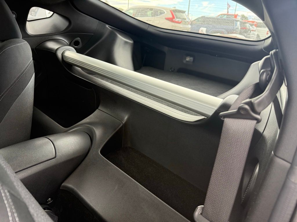 2019 Nissan 370Z Sport - Photo 19