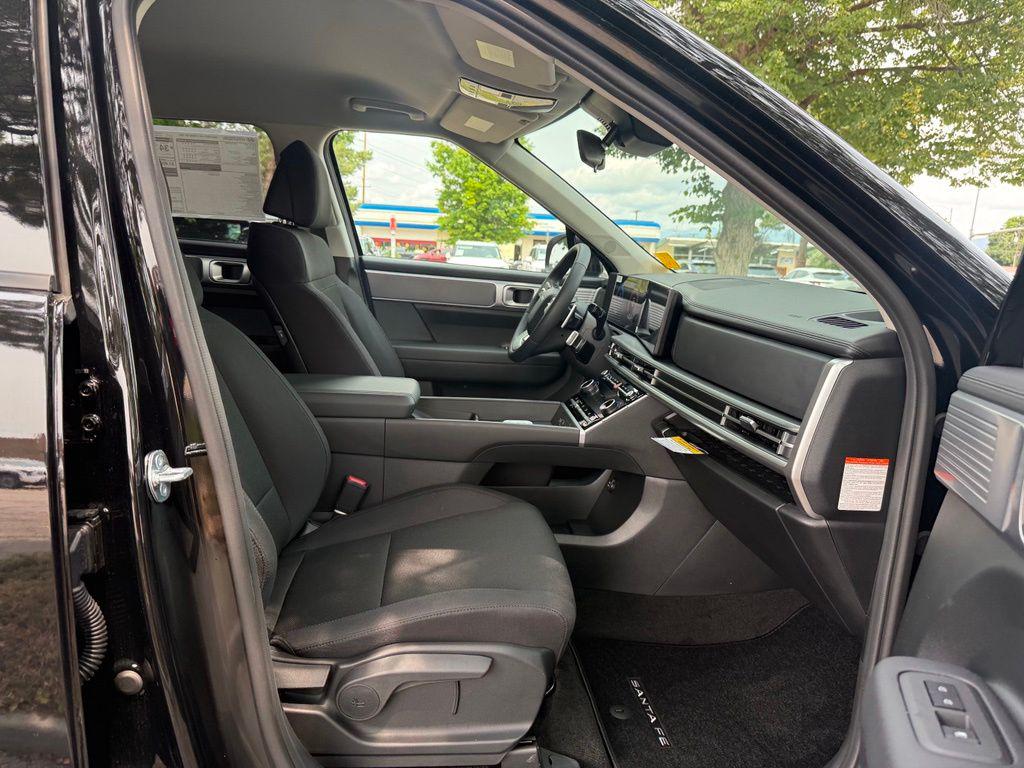 2026 Hyundai Santa Fe SE - Photo 15
