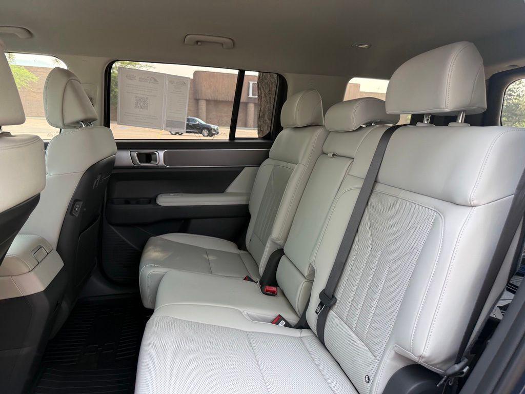 2026 Hyundai Santa Fe SEL - Photo 17