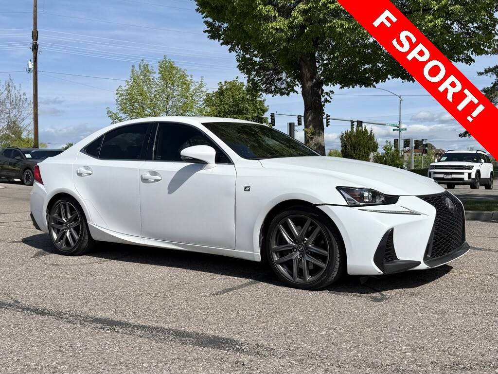 2017 Lexus IS 300 F SPORT AWD photo 2