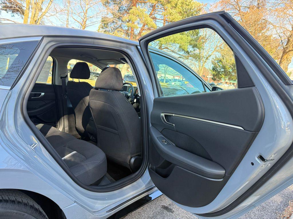 2026 Hyundai Sonata SEL - Photo 19