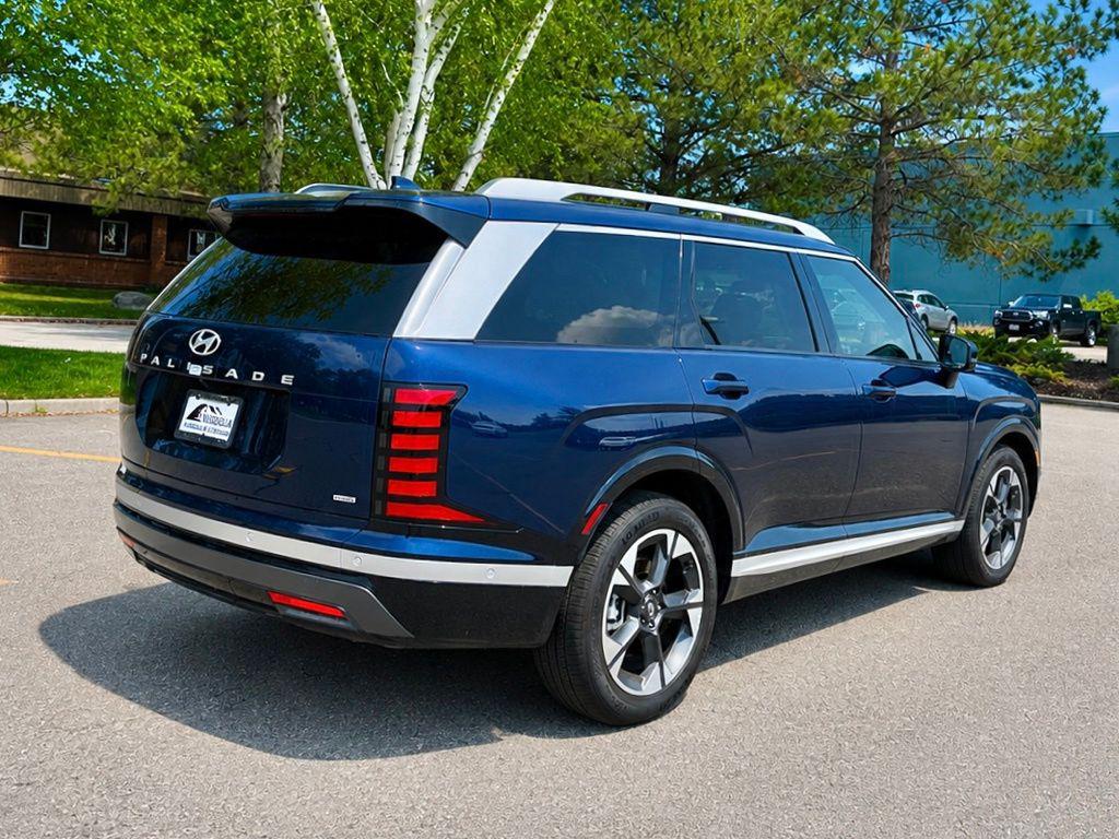 2026 Hyundai Palisade Limited - Photo 8