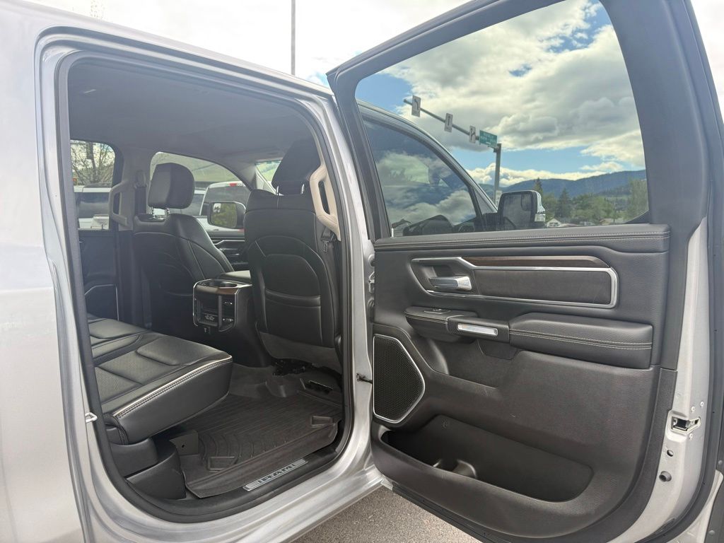2022 RAM Ram 1500 Pickup Laramie - Photo 19