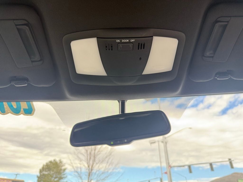 2019 Nissan 370Z Sport - Photo 28