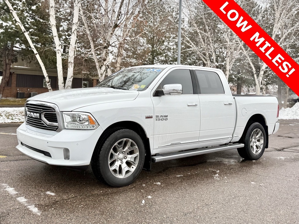 2017 RAM Ram 1500 Limited's photo