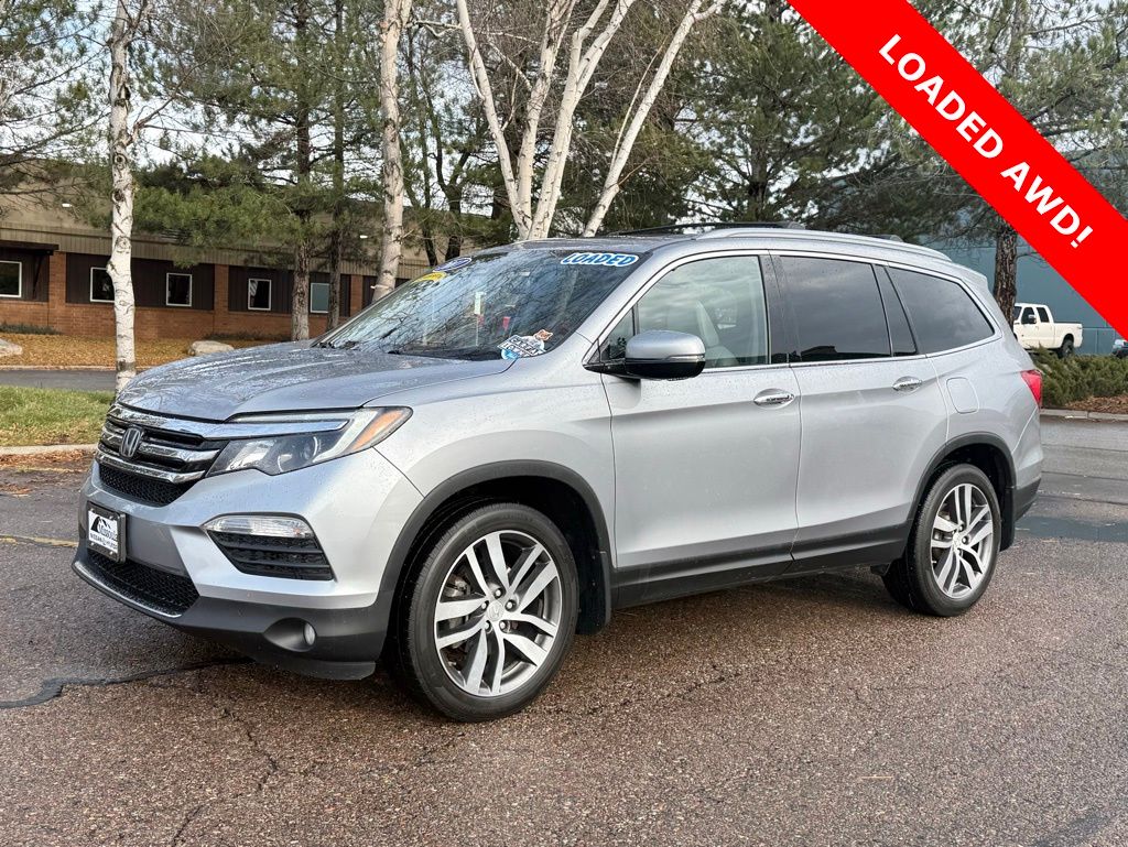 2017 Honda Pilot Touring's photo
