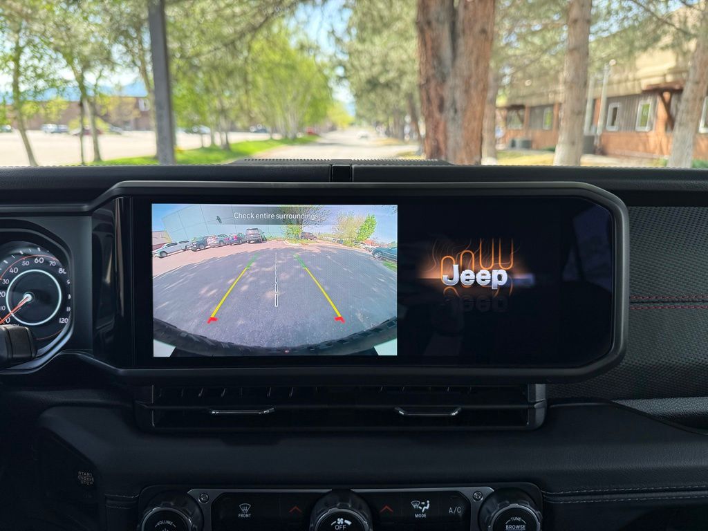 2025 Jeep Wrangler 4-Door Rubicon - Photo 29