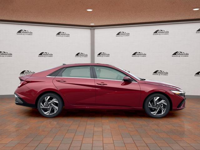 2025 Hyundai Elantra Limited photo 2